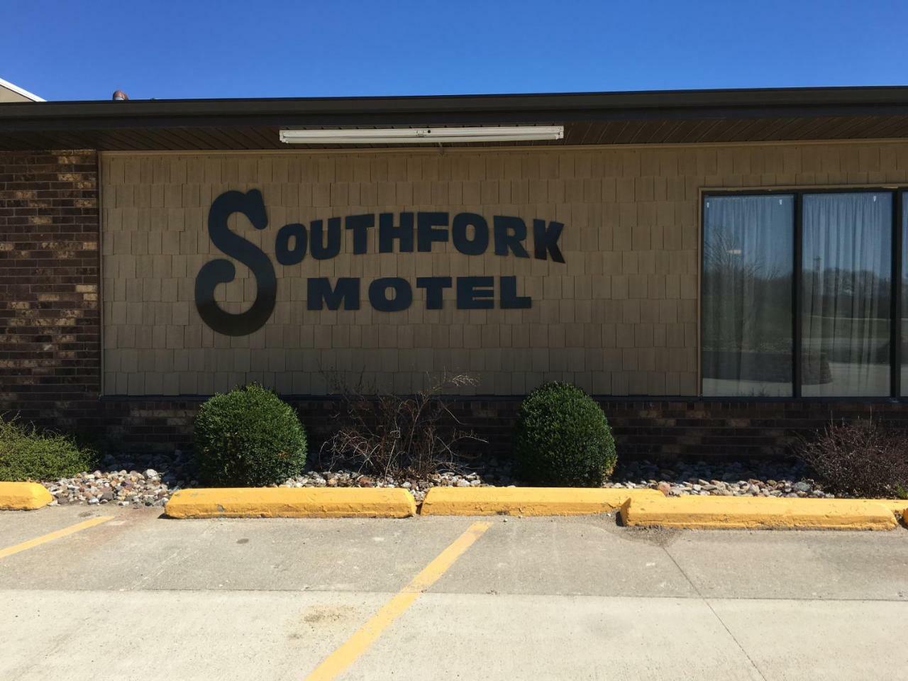 Southfork Motel Bloomfield Exterior photo